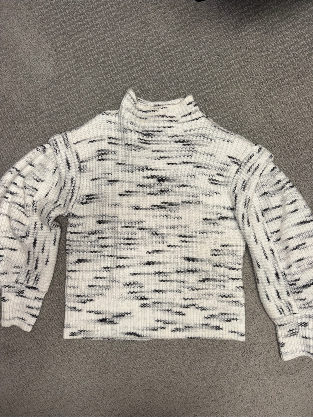 Varley White and Black Marled Mock Neck Sweater